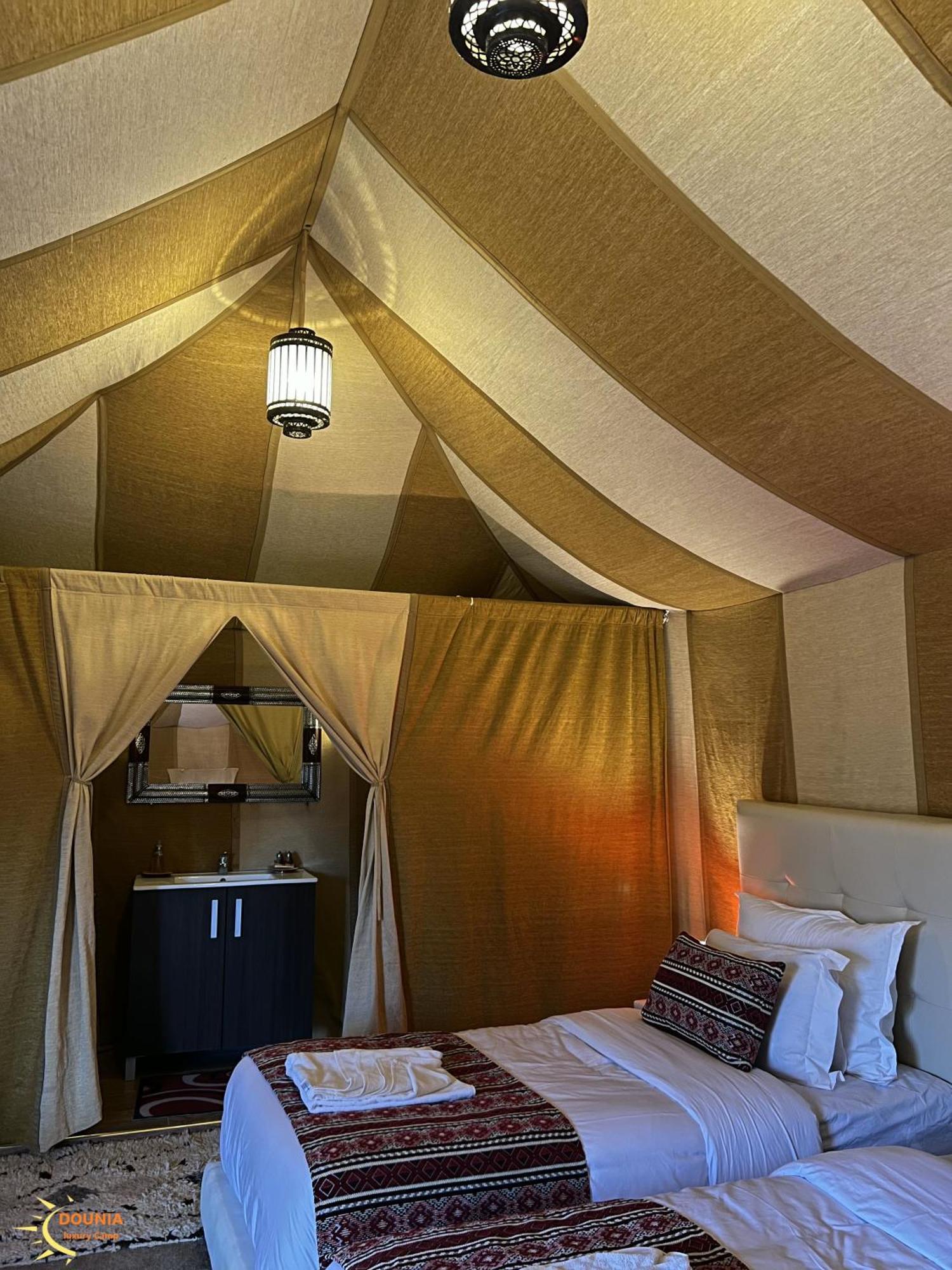Fox Luxury Desert Camp Merzouga Bagian luar foto