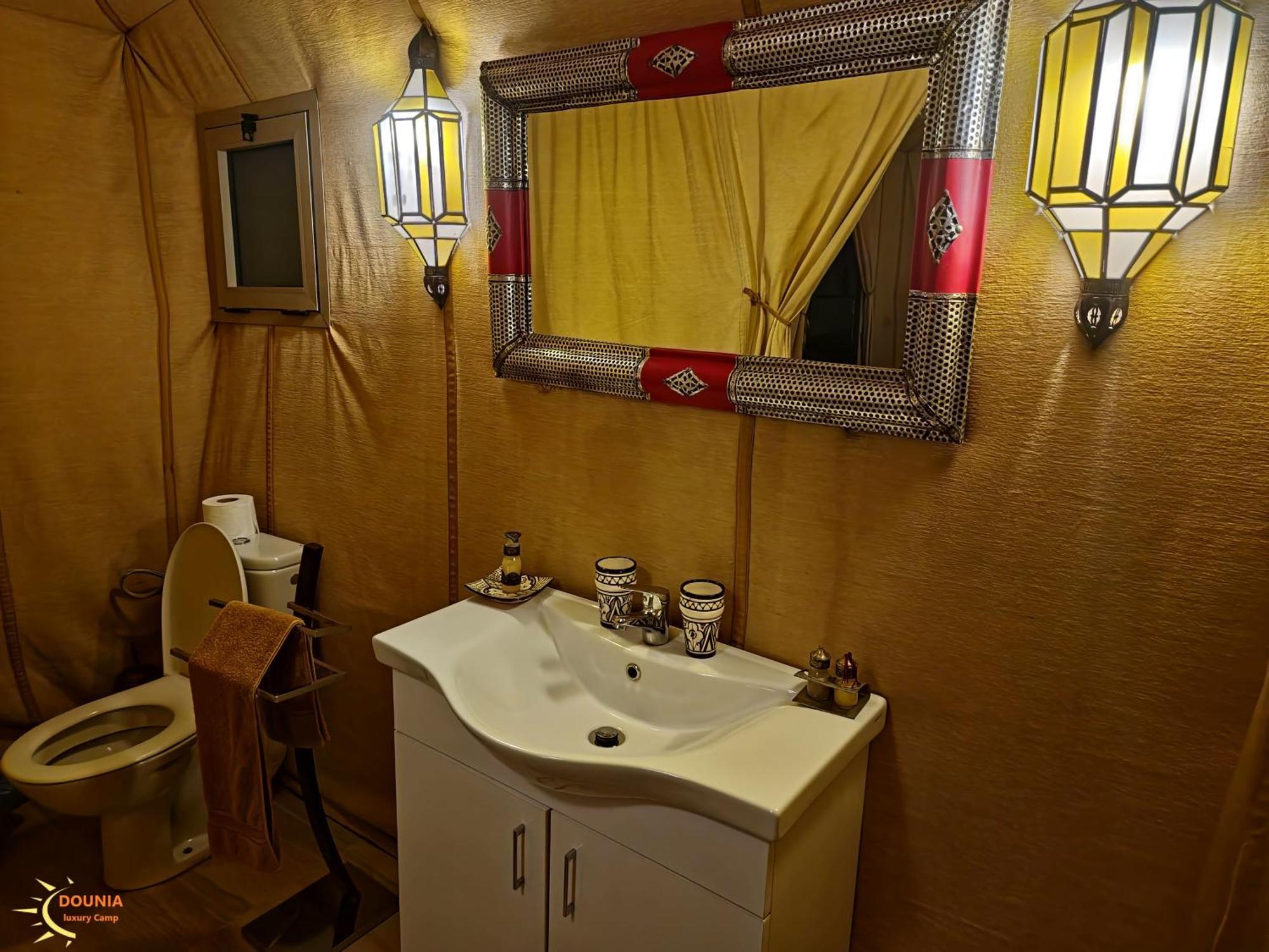 Fox Luxury Desert Camp Merzouga Bagian luar foto