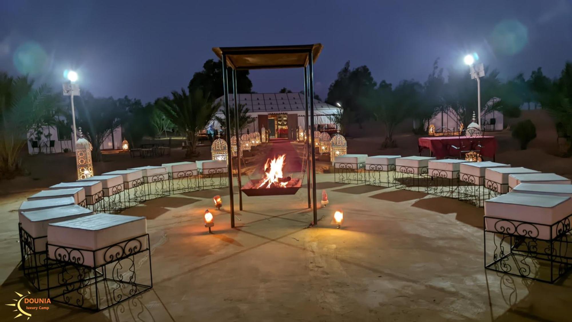 Fox Luxury Desert Camp Merzouga Bagian luar foto