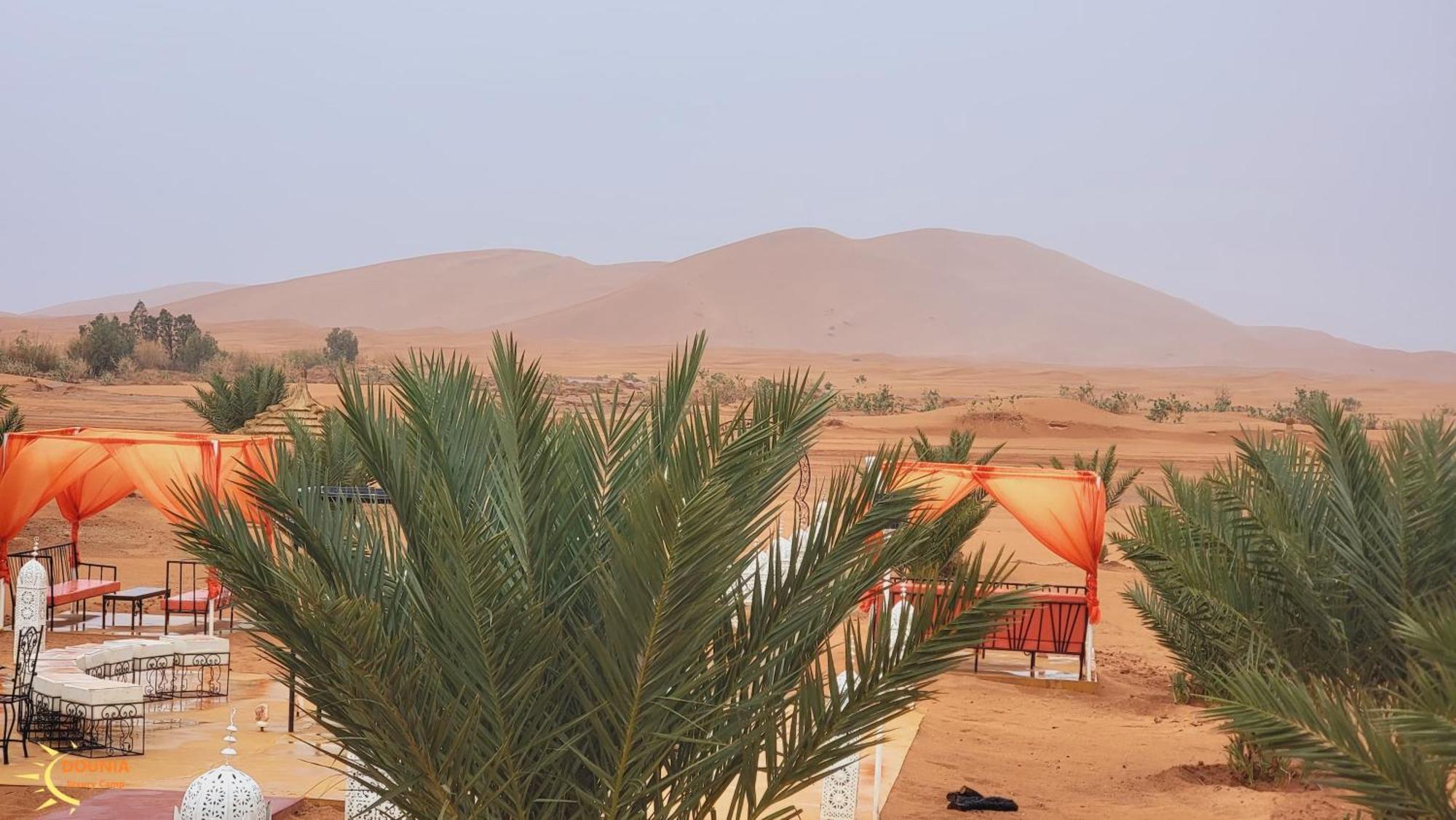 Fox Luxury Desert Camp Merzouga Bagian luar foto