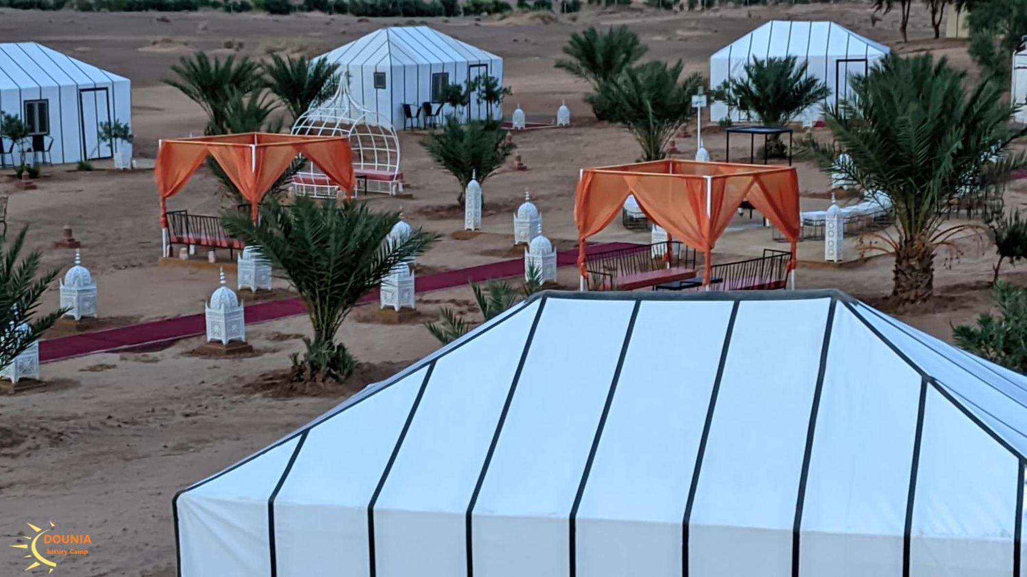 Fox Luxury Desert Camp Merzouga Bagian luar foto