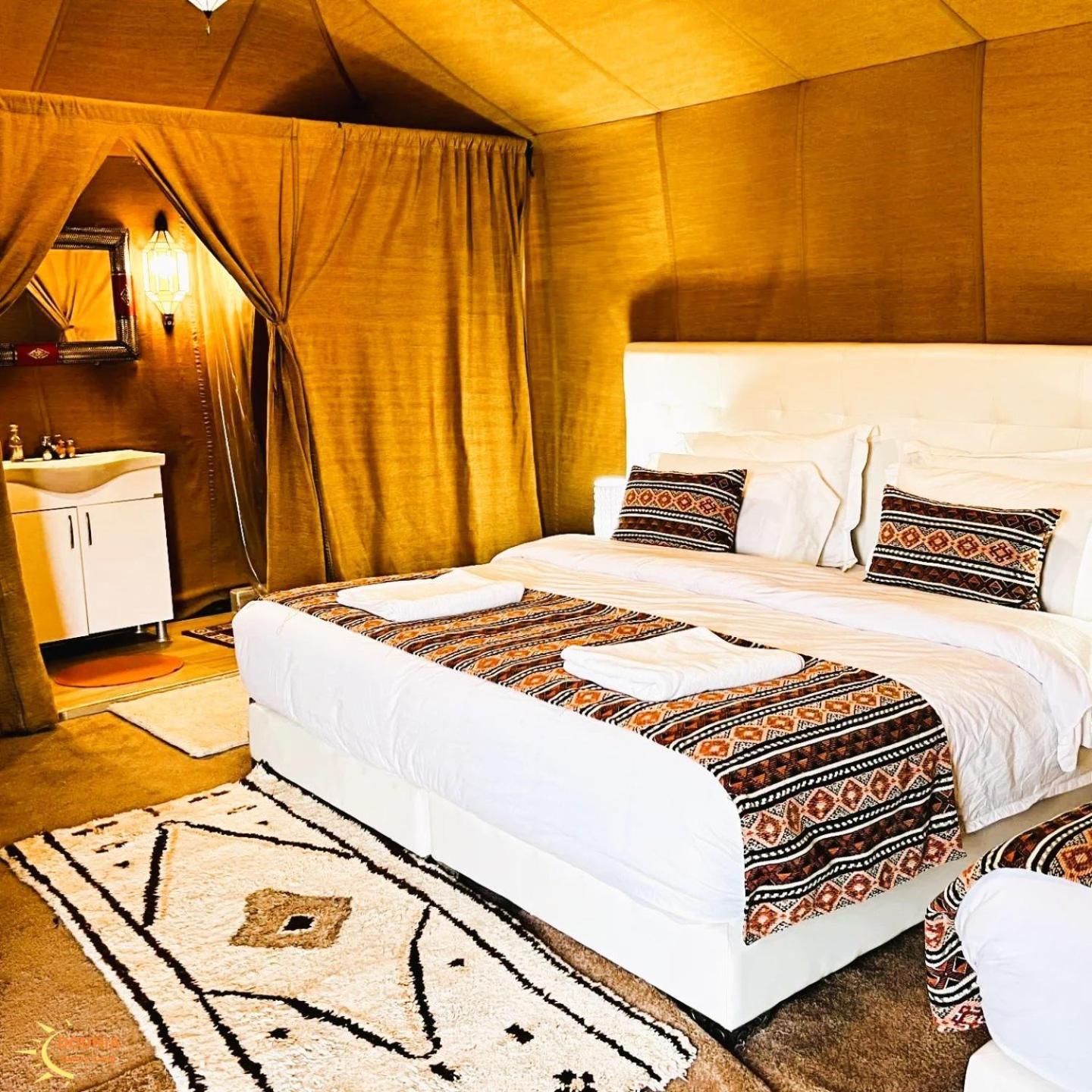 Fox Luxury Desert Camp Merzouga Bagian luar foto