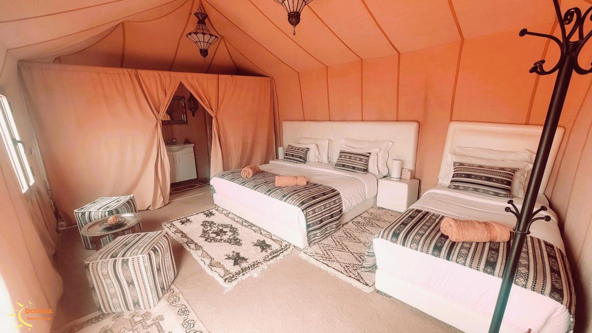 Fox Luxury Desert Camp Merzouga Bagian luar foto