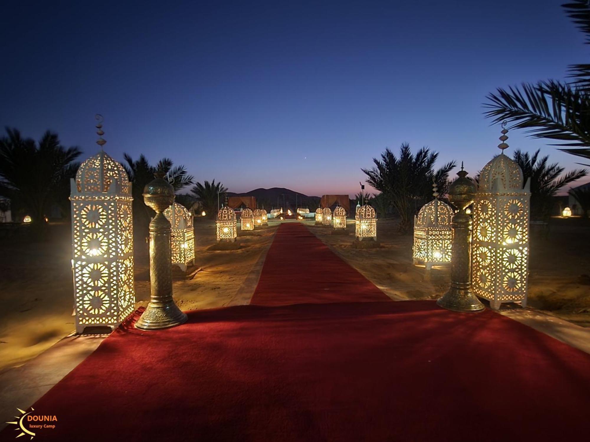 Fox Luxury Desert Camp Merzouga Bagian luar foto
